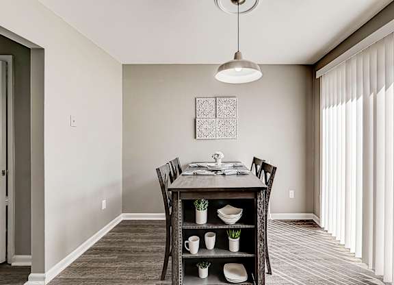 Elegant Dining Area at The Parkton, Ohio, 45231