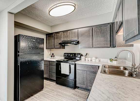 Black Appliances at The Parkton, Cincinnati, OH, 45231