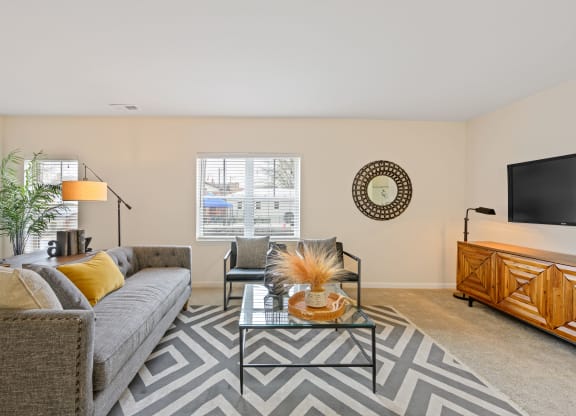 Living Room With TV at Roebling Row, Covington