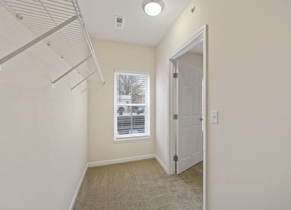 Spacious Closet at Roebling Row, Kentucky