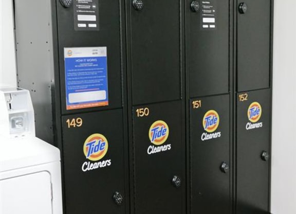 Package Locker at The Lofts at Shillito Place, Ohio, 45202