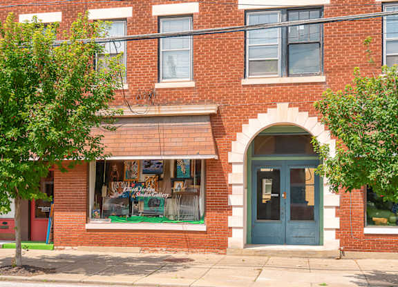Building at The Ridge Apartments, Ohio