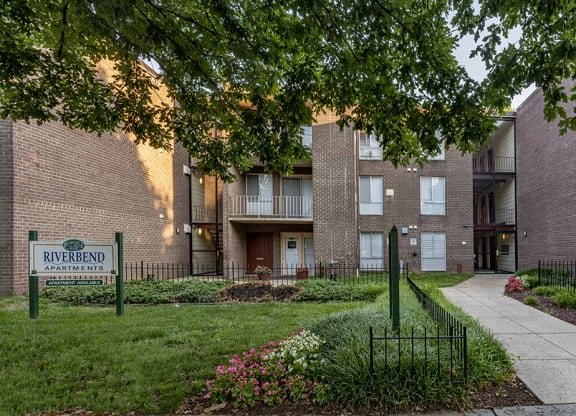 our apartments offer a walkway to the entrance of our building
