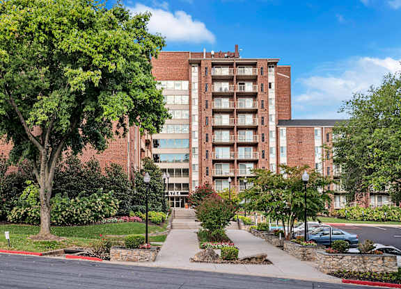 Exterior View Of Property at Aspen at Lake Trail, Columbia Maryland