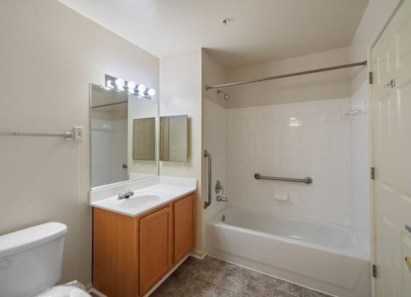 Bath suite at River Point Apartments, Essex