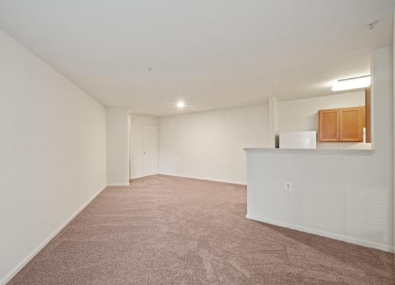 Interior with neutral finishes at River Point Apartments, Essex, MD, 21221