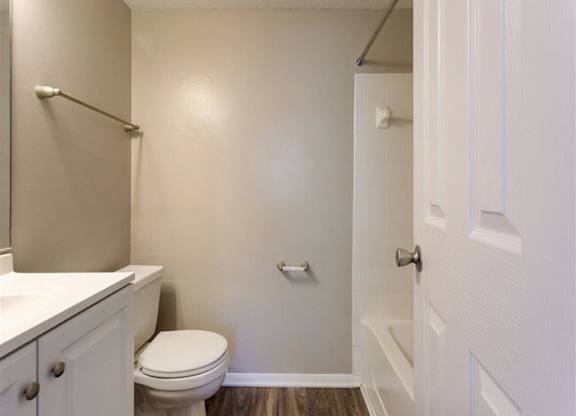 Spa Inspired Bathroom at The Hub at 934 Apartments, Georgia