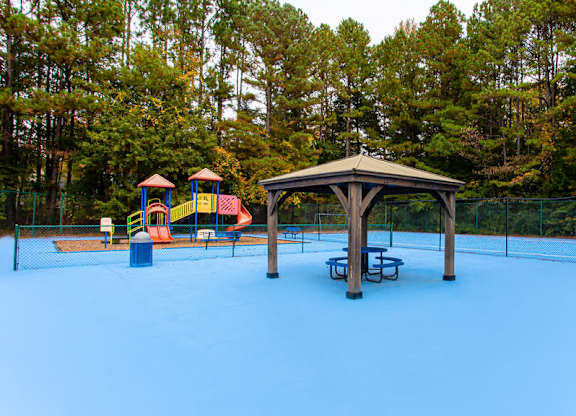 Play And Picnic Area at Wildcreek Apartments, Clarkston