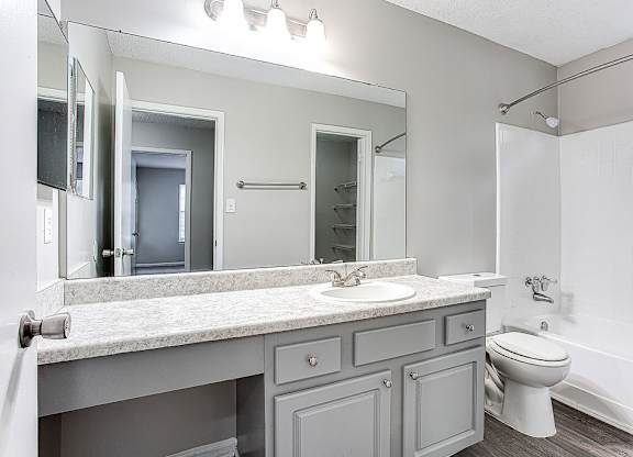 Bathroom With Bathtub at Wildcreek Apartments, Georgia 30021