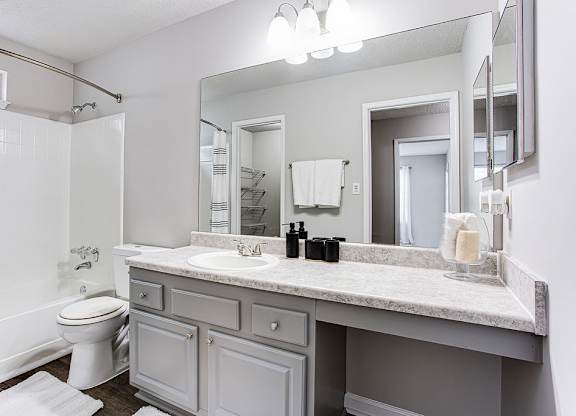 Bathroom With Bathtub at Wildcreek Apartments, Clarkston, GA