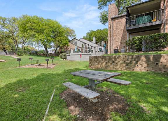 Picnic Table at Montecito, Austin, TX, 78741
