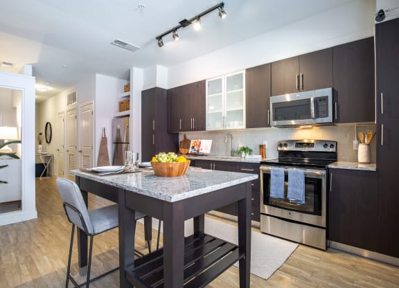 Image showing everyday meals elevated. A cozy dining nook designed for morning coffee or a candlelit dinner.