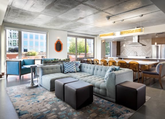 Resident Lounge at Centerra, San Jose, California