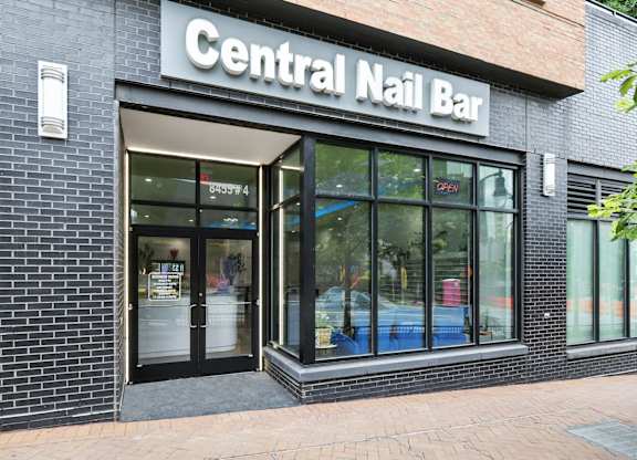 Photo of retail shop Central Nail Bar