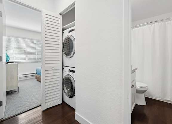 Sunnyvale apartment interior with modern finishes and open layout
