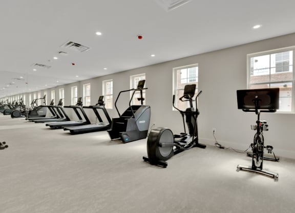 Fitness center with cardio equipment at Brandywine Crossing, Brandywine, MD 20613