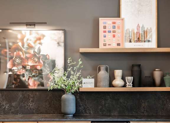 Leasing Office
