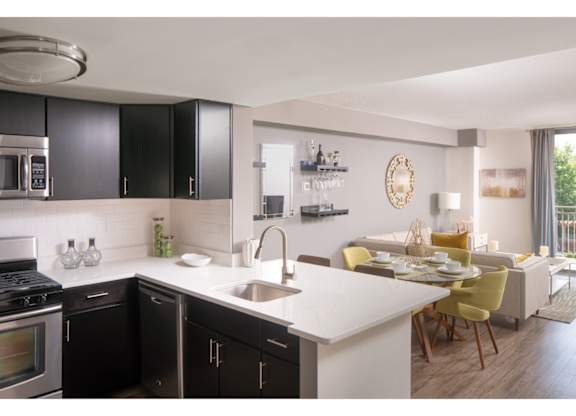 Photo of kitchen and livingroom