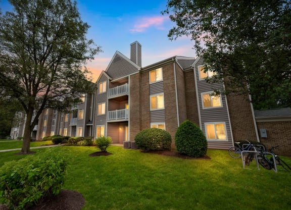 Woodbridge Station exterior apartments