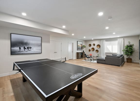 Game table