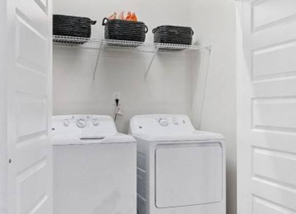 Washer Dryer In Unit at 198 Milltown Apartments, Burlington North Carolina  
