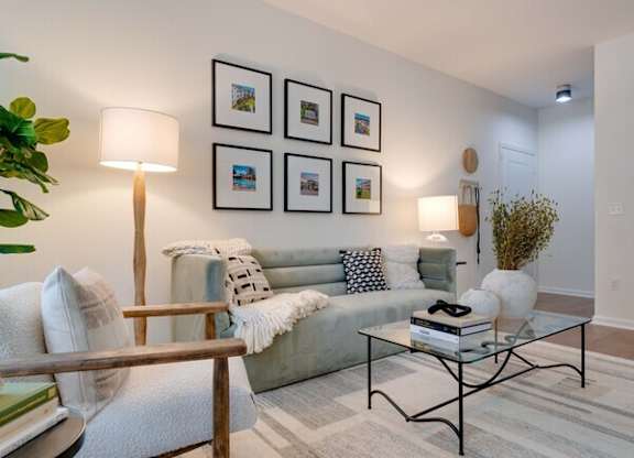 Living Area at Terraces at Town Center, Jacksonville, FL, 32256