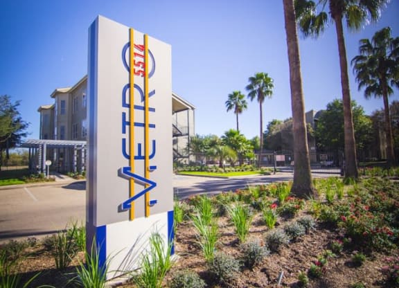 Property Signage at Metro 5514, Houston, TX
