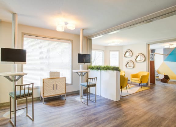 Spacious Living Area at Metro 5514, Texas