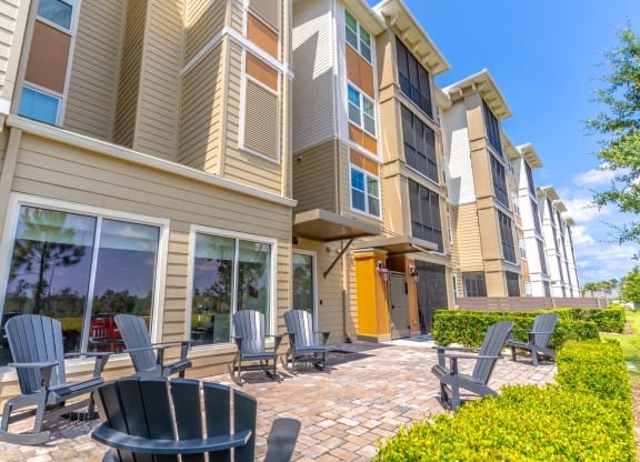the reserve at fairfax corner apartments patio