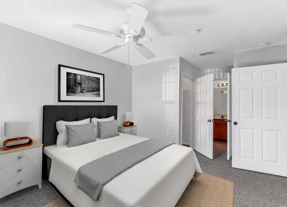 Bedroom with Private Bathroom