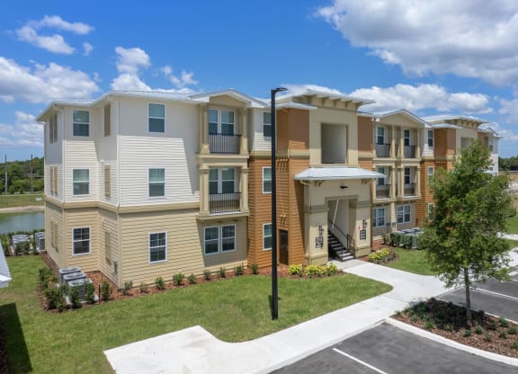 3 Story Garden Exterior