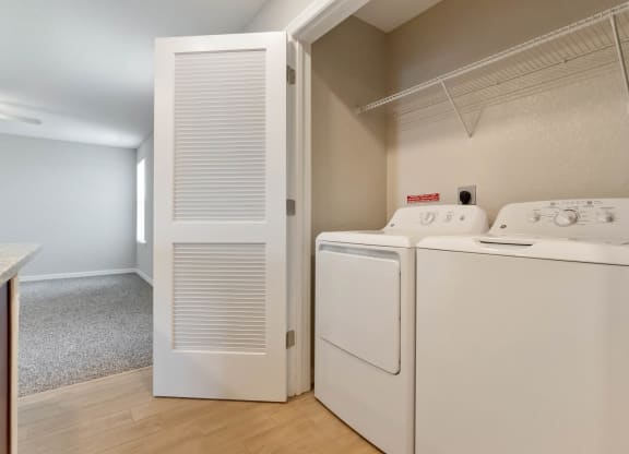 Carriage - Two Bedroom One Bath