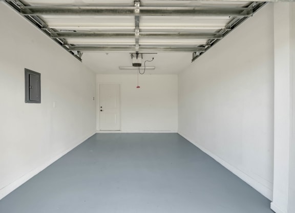Attached Garage