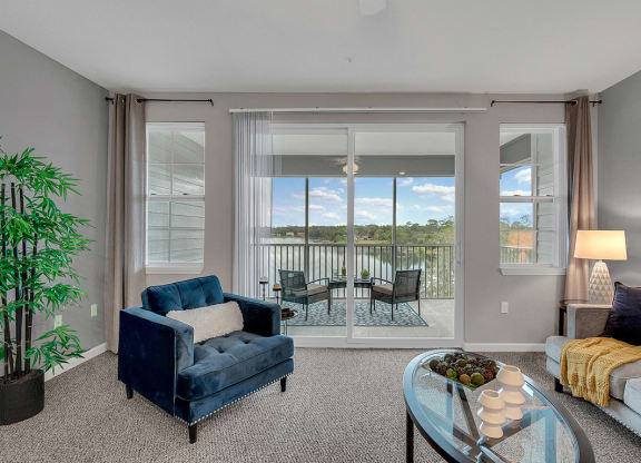 Lake view single suite living room