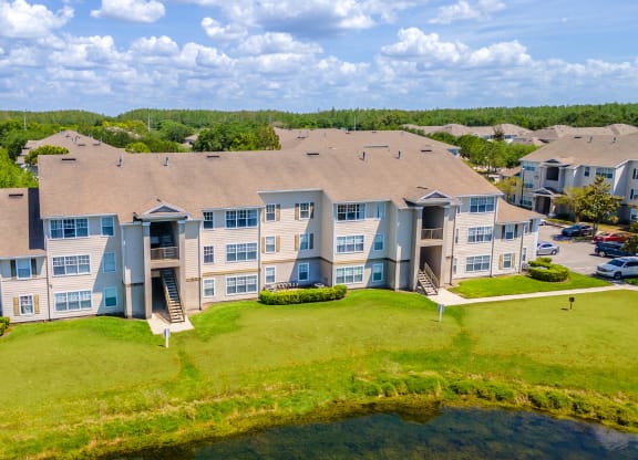 hunters run exterior apartment building aerial view
