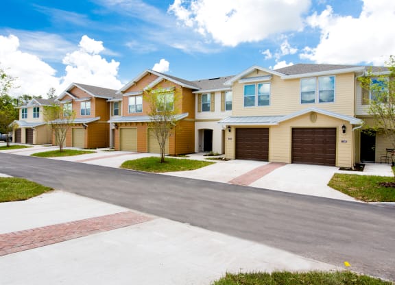 Townhome with Garage
