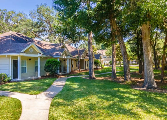 a row of cottages in a suburban neighborhood