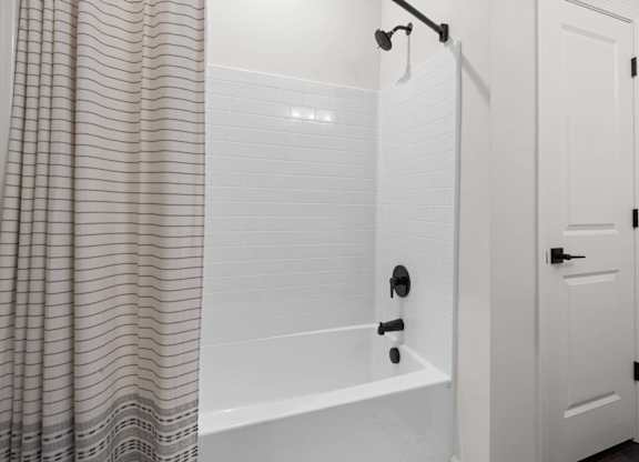 White Bathroom at Giddy Hall Apartments, Charlotte, North Carolina
