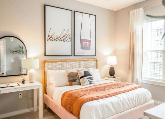 Oversized Bedrooms For King Size Accommodations