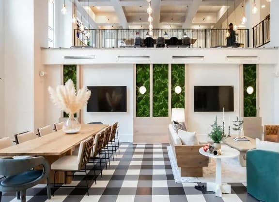 Large Clubhouse with Flat Screen TVs