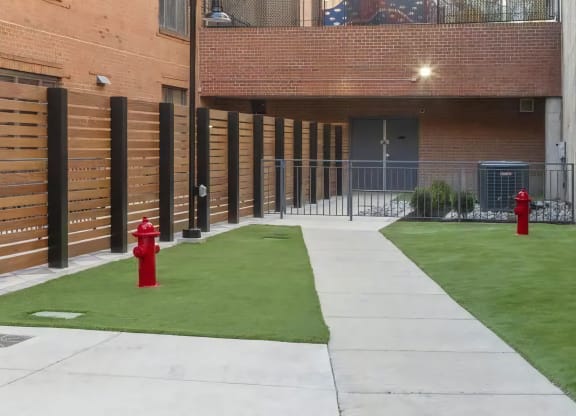 Pet Friendly Community with Pet ParkPet Friendly Community with Pet Park
