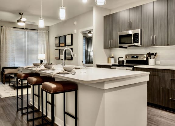 Spacious Kitchen with Breakfast Bar