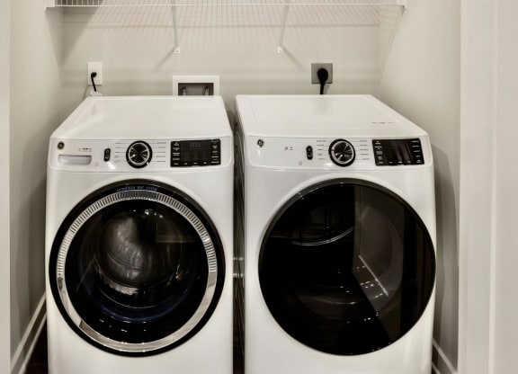 In Unit Washer and Dryer