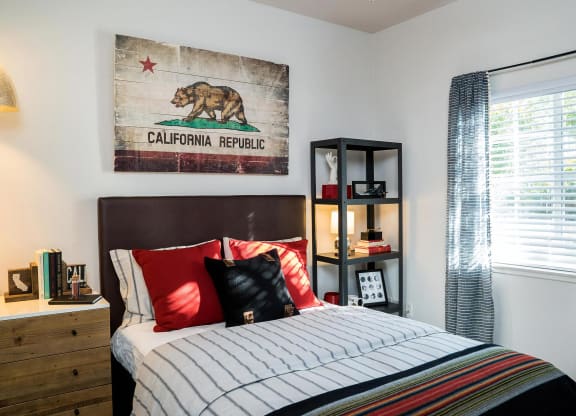Guest Bedroom with Sliding Mirror Closet
