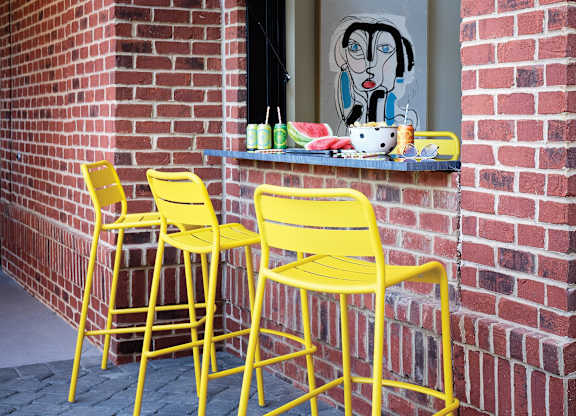 Outdoor Sitting Area