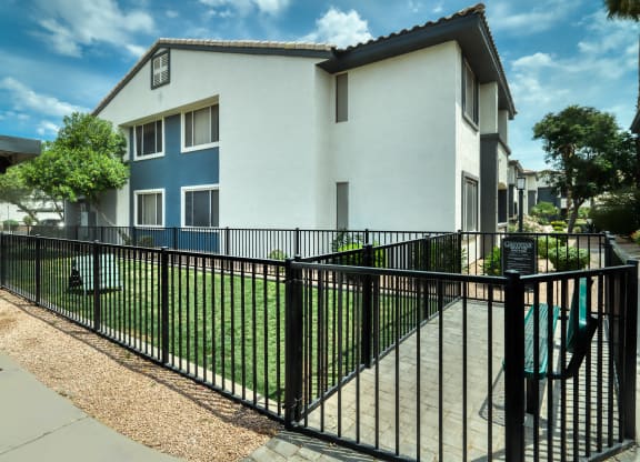 Mountainside Pets Pet Friendly Community with Pet Park