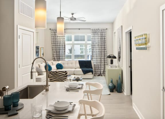 Open Concept Floor Plans for Kitchen and Dining Areas