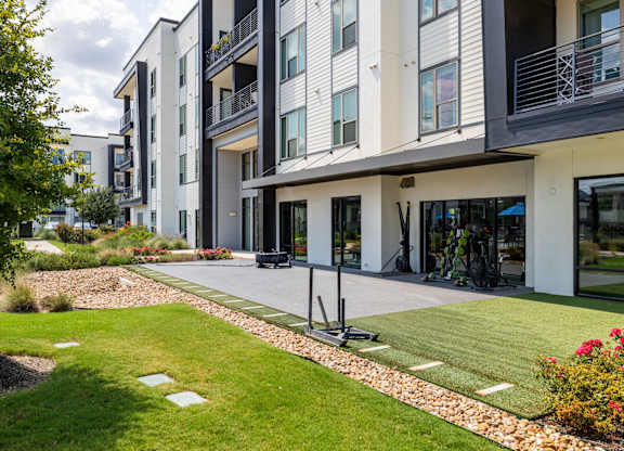 Rhythm Outdoor Fitness Lawn with Equipment