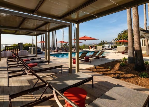 Seacrest Pool Cabanas and Loungers