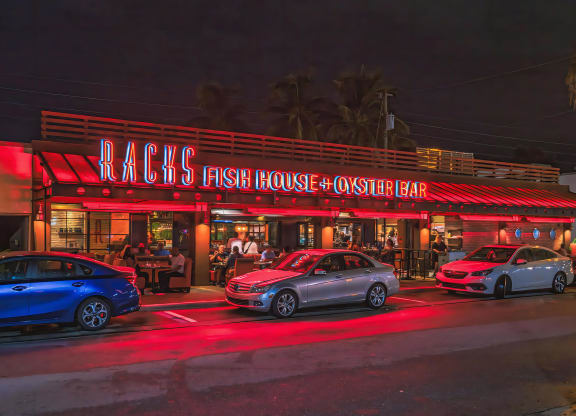 Lively Seafood Dining Experience Steps from South of Atlantic